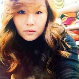 Meet your Posher, Hye